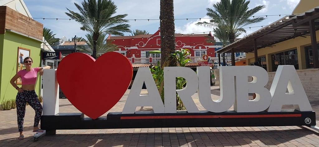 The sign "I Love Aruba", near Palm Beach