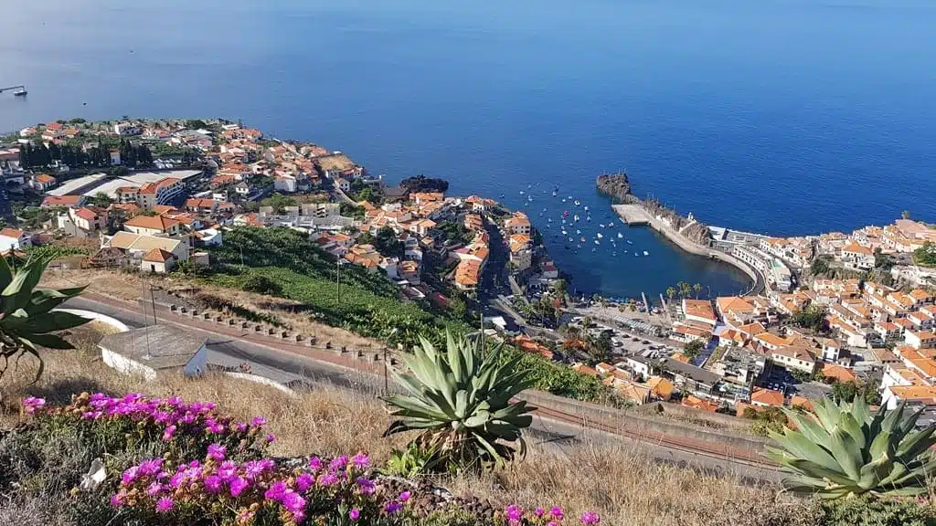 The view over Camara de Lobos from the viewpoint of Pico de Torre