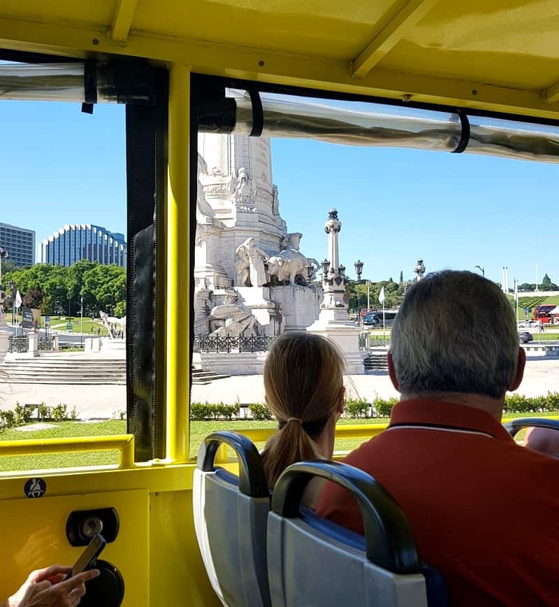 Guests on a shore excursions in Lisbon - amphibious Hippo Hippo bus