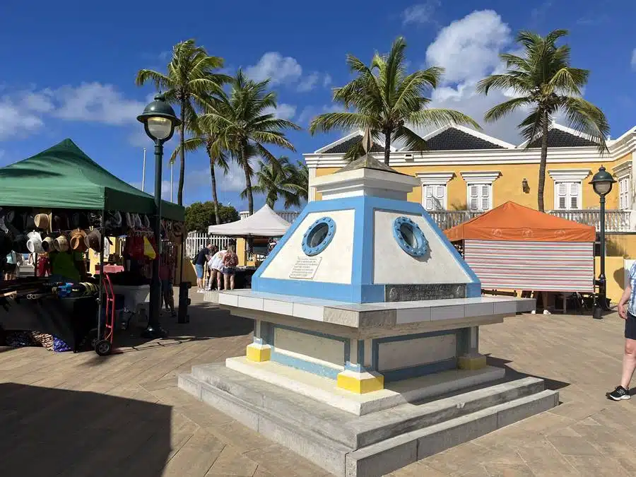 Bonaire Arts and Crafts Market