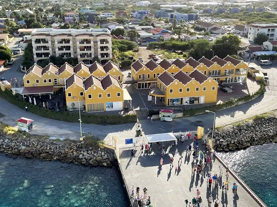 Bonaire cruise port - Kralendijk cruise terminal