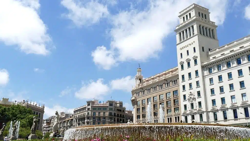 Plaça de Catalunya in Barcelona cruise port