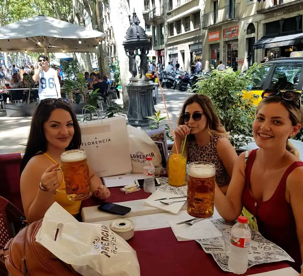 Enjoying beer at La Rambla with friends