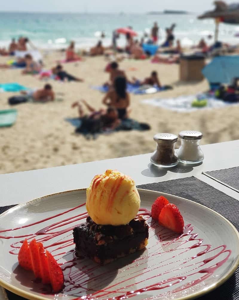 Cala Major - a cake in a restaurant