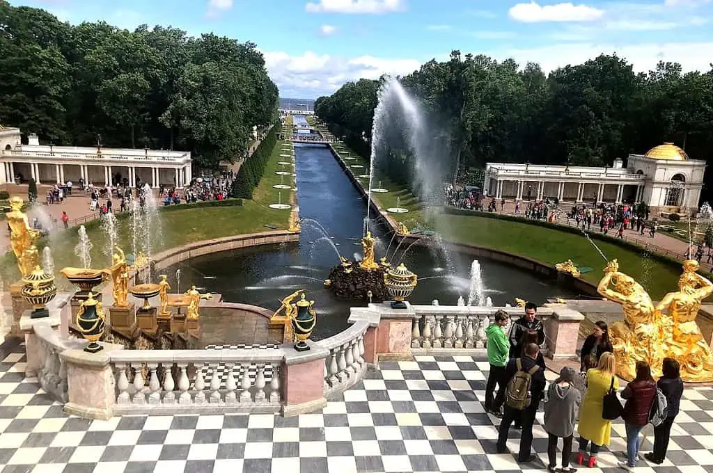 Peterhof Garden and fountains