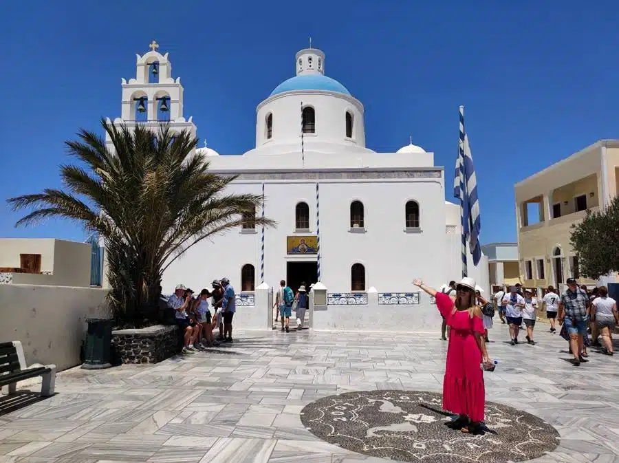 Church of Panagia Akathistos Hymn, Oia village