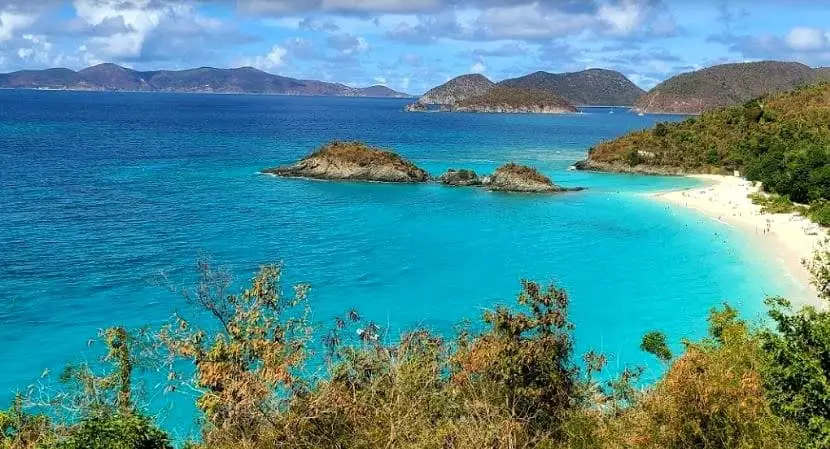 Trunk Bay in St John island - US Virgin Islands