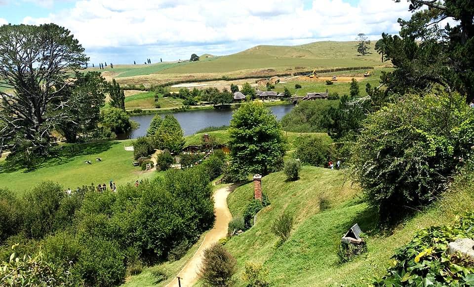 Hobbiton Movie Set - Shire