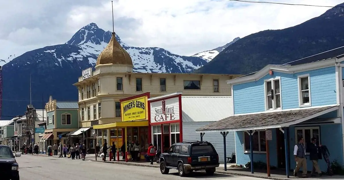 10 Awesome Things to Do in Skagway Cruise Port (+ Port Info)