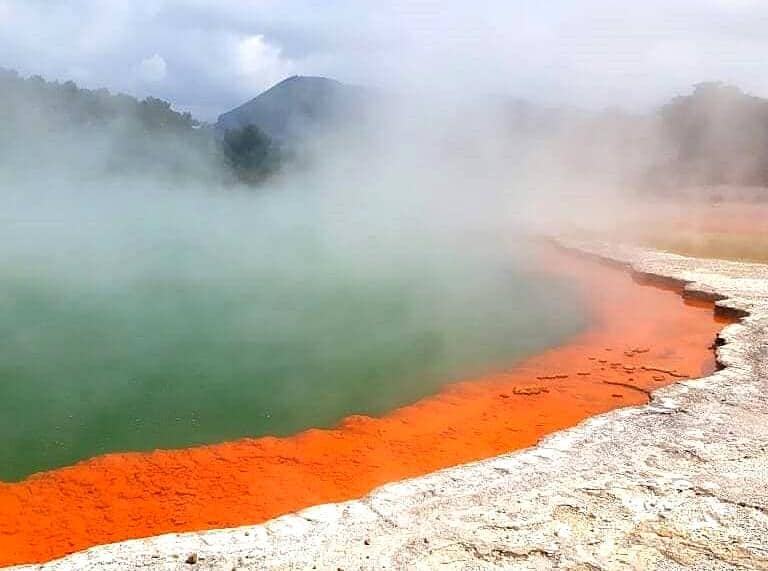 Champagne Pool - Wai-O-Tapu Geothermal Wonderland
