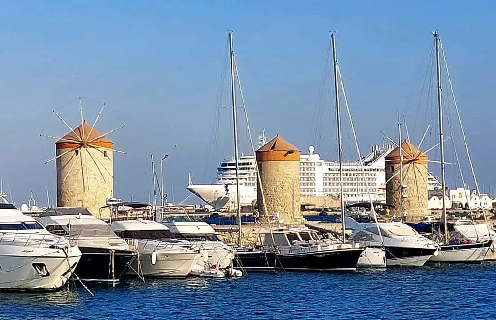 Port of Rhodes - Mandraki windmills