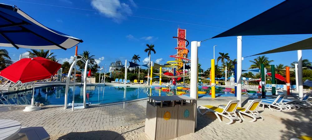 Thrill Waterpark Adventure Pool, Cococay Bahamas