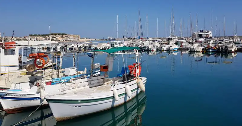 Rethymno marina and Venetian Fortezza