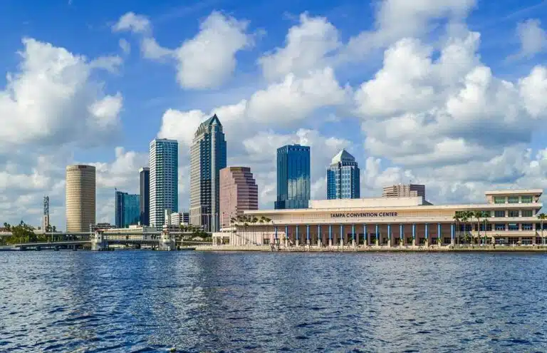 Hotels near the Tampa port in Florida