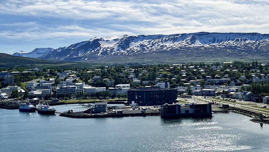 Akureyri cruise port - the view of the city from the ship