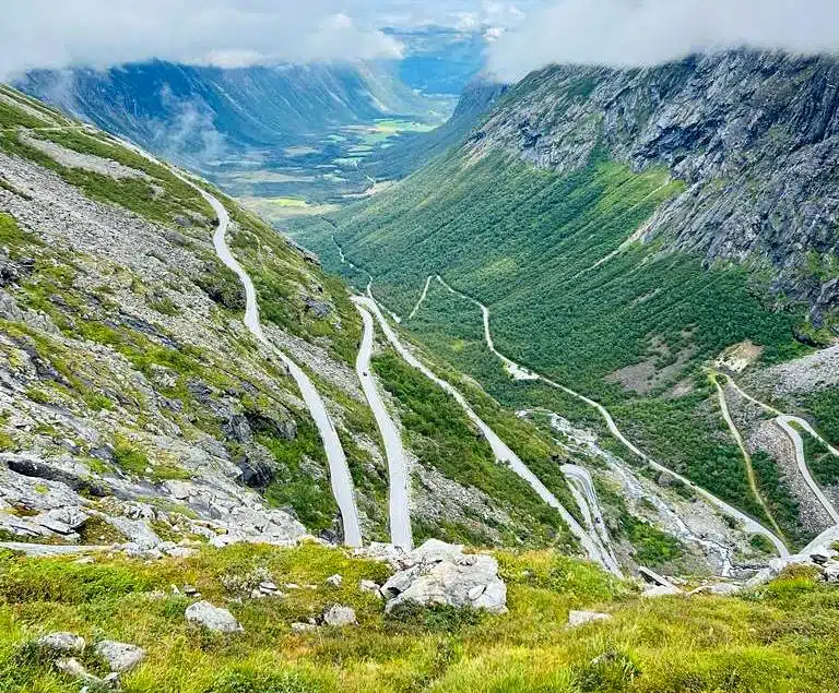 Trollstigen serpentine road