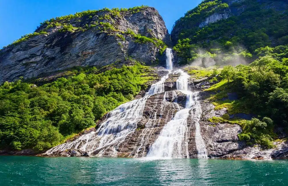 Geiranger Brudesløret (Bridal Veil)