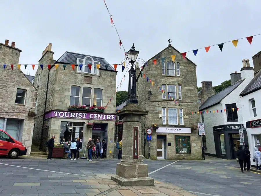 Lerwick Tourist Information Center