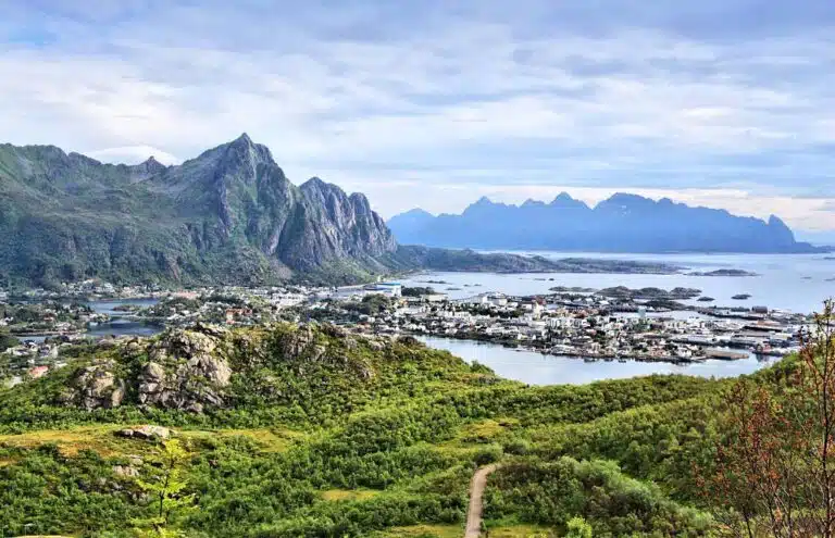 Svolvaer cruise port panorama