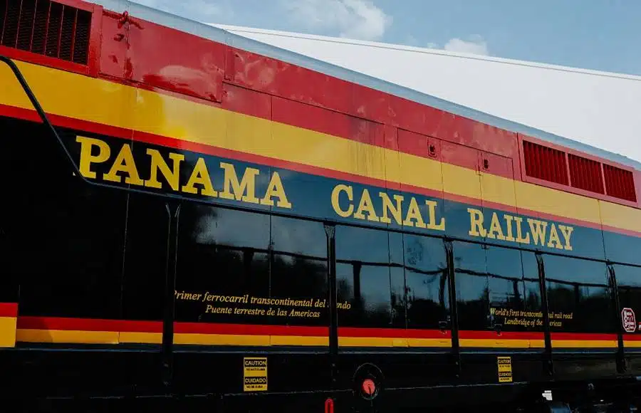 Panama Canal Railway