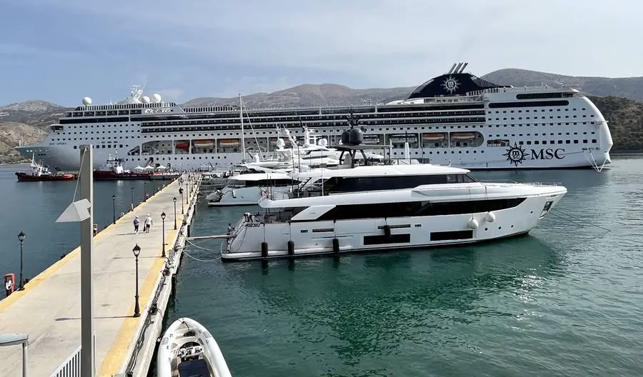 Argostoli Kefalonia Greece - Argostoli cruise ship terminal