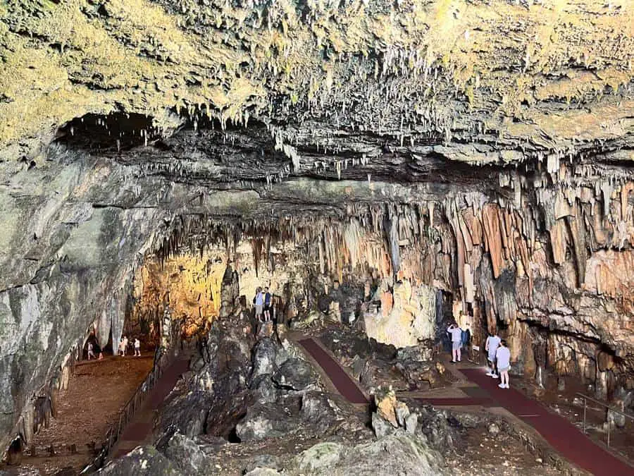 Drogarati Cave Kefalonia