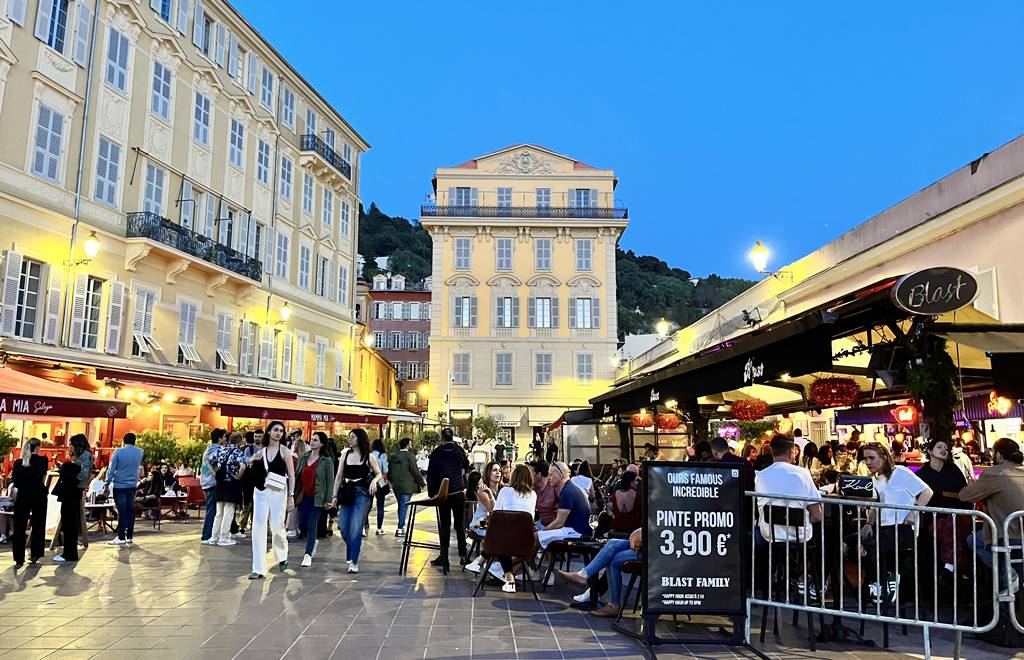 Cours Saleya at sunset