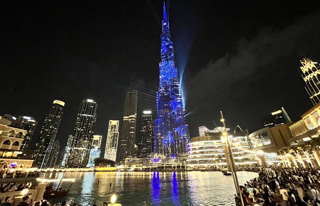 Burj Khalifa by night